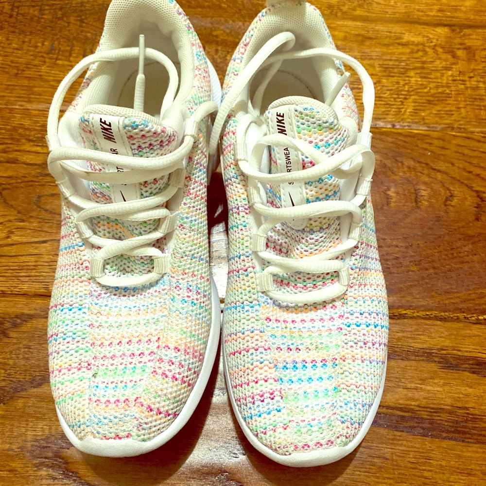 Nike Girl’s sneakers